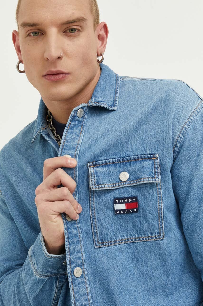 Tommy Jeans camasa jeans barbati, cu guler clasic, relaxed