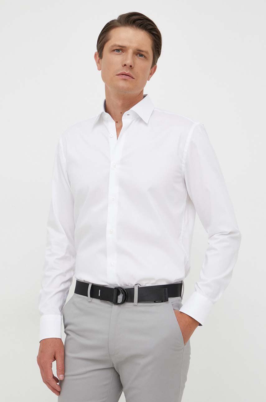 Košile BOSS bílá barva, slim, s klasickým límcem - bílá -  100 % Bavlna