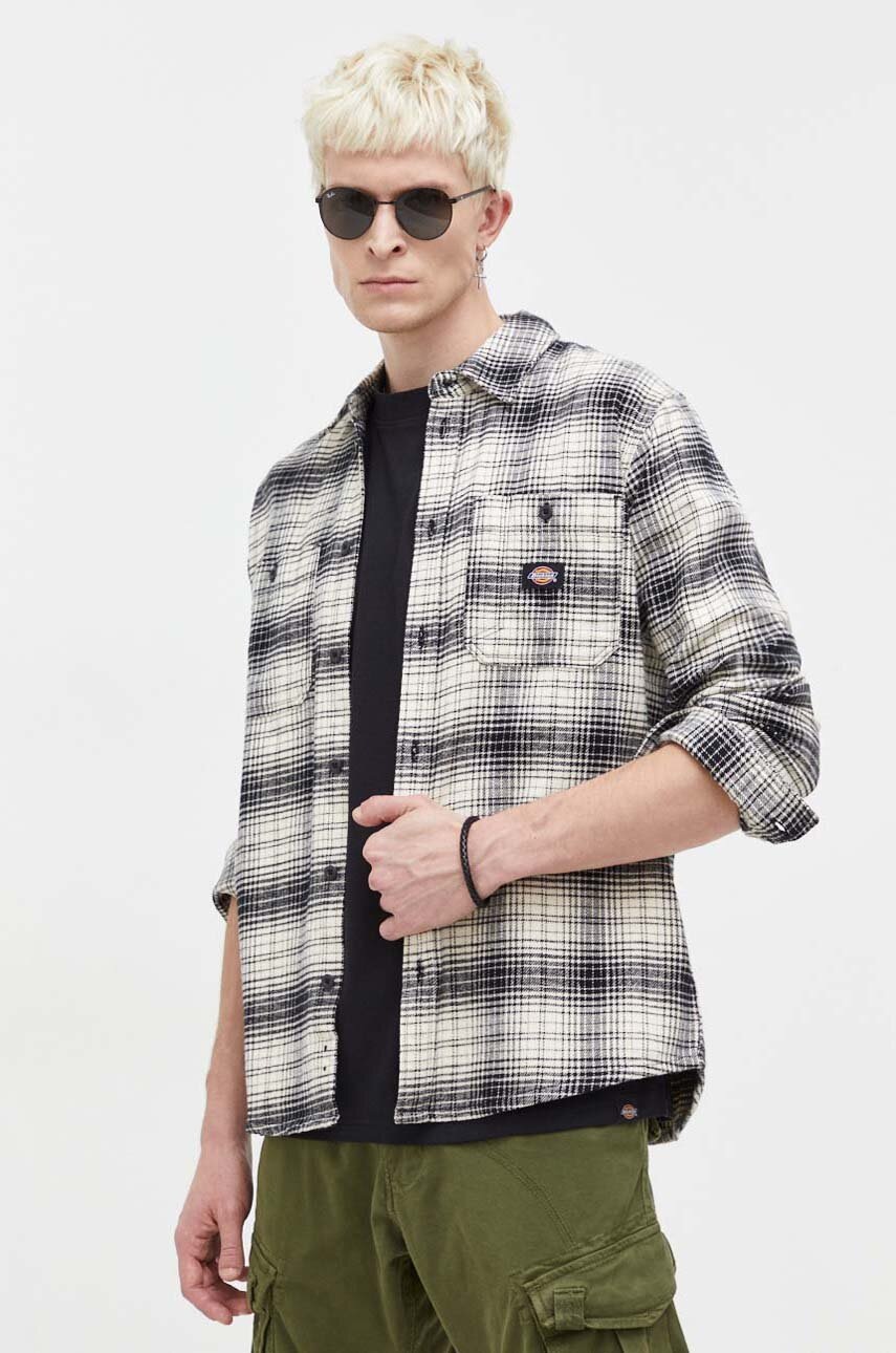 

Бавовняна сорочка Dickies чоловіча колір бежевий regular класичний комір