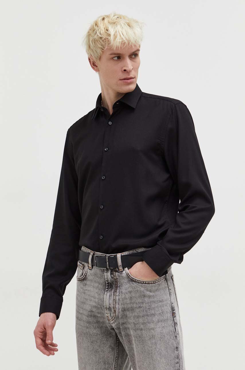 Levně Košile HUGO pánská, černá barva, slim, s klasickým límcem