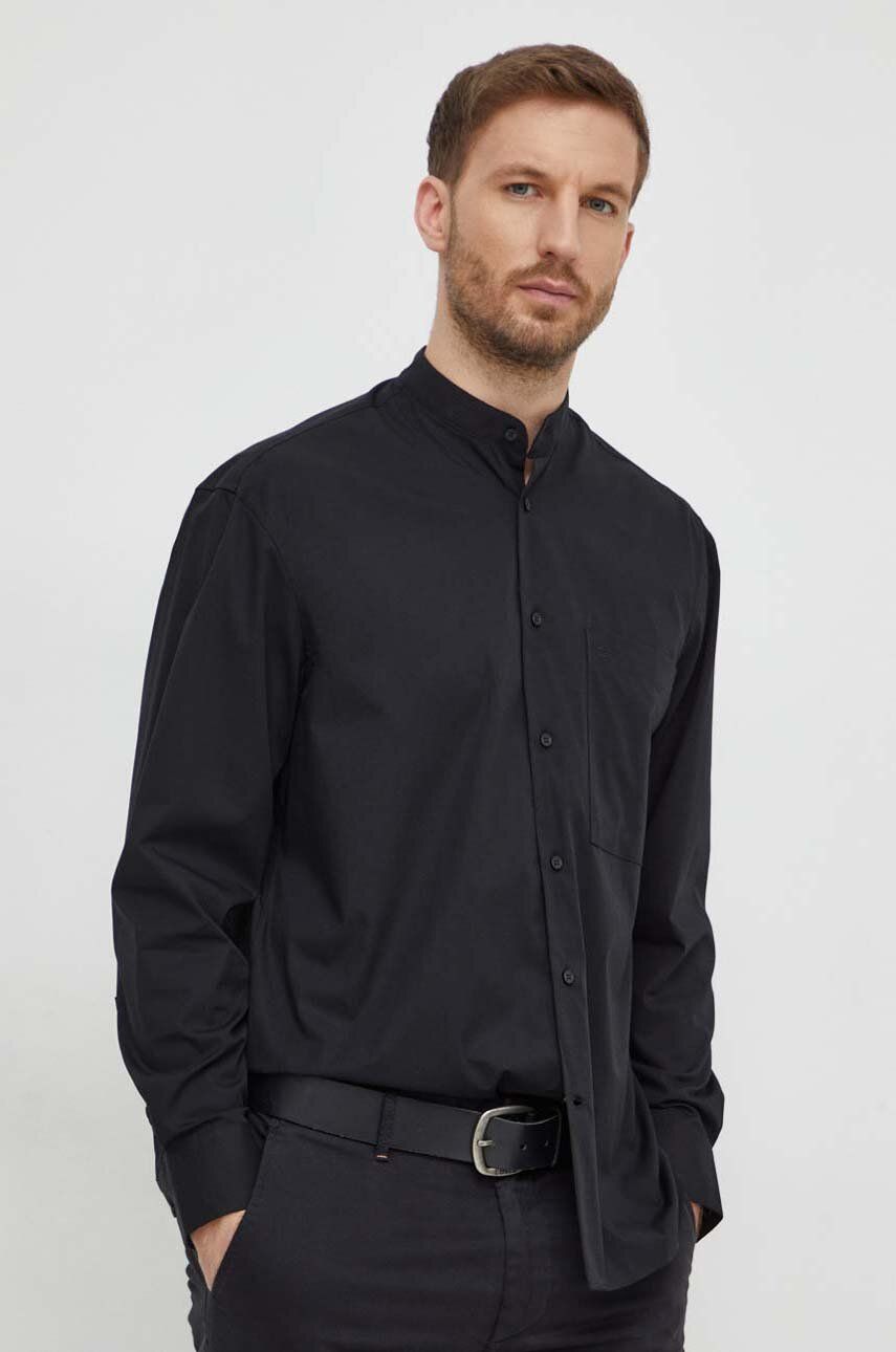 Levně Košile Calvin Klein pánská, černá barva, relaxed, se stojáčkem