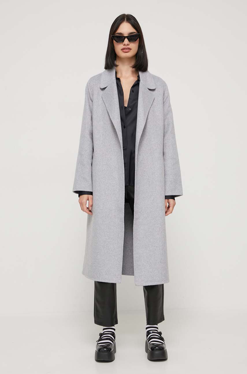Kabát s příměsí vlny Abercrombie & Fitch šedá barva, přechodný, bez zapínání - šedá - Hlavní materiá