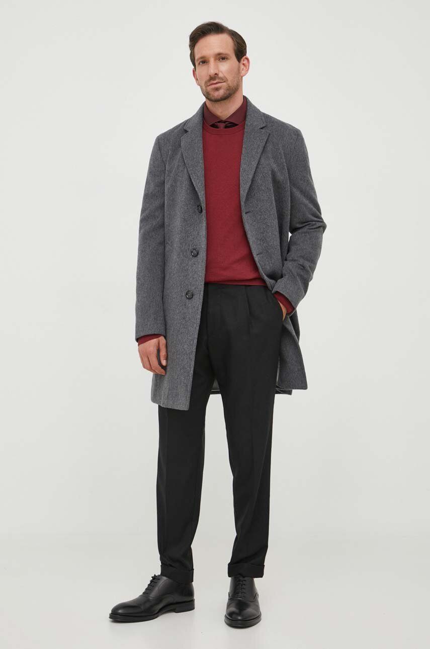 Vlněný kabát BOSS šedá barva, přechodný - šedá - Hlavní materiál: 80 % Virgin vlna
