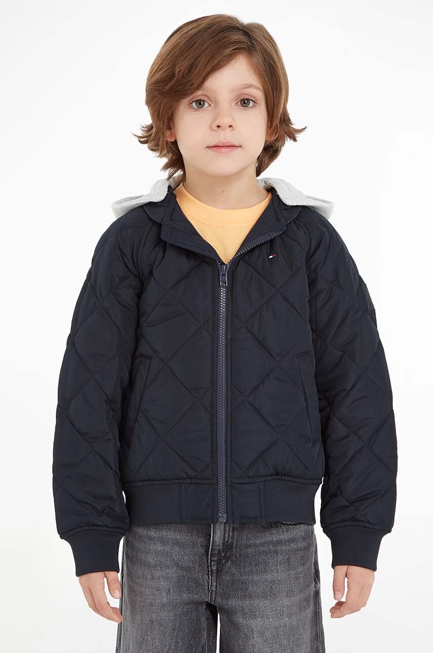 

Детско яке Tommy Hilfiger в черно, Черен