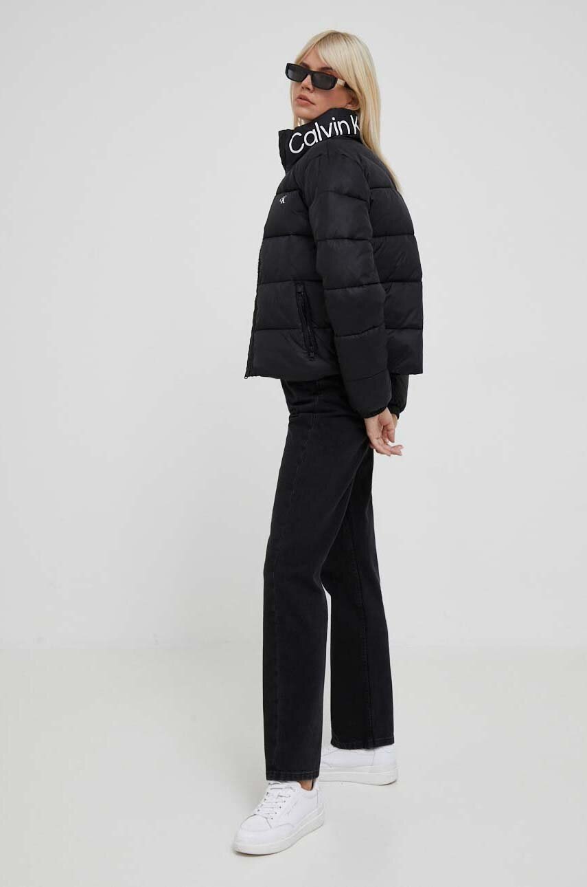 

Яке Calvin Klein Jeans в черно зимен модел, Черен