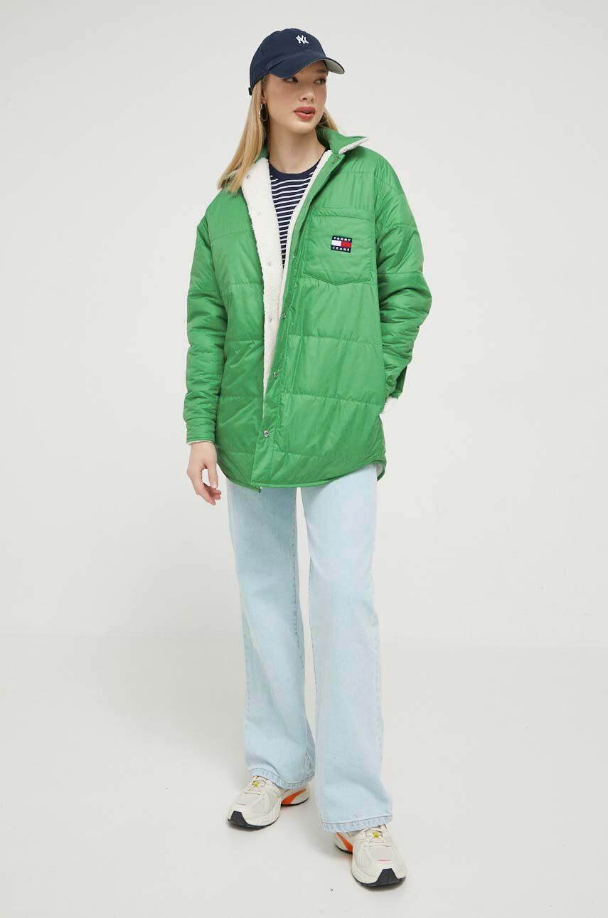 Tommy Jeans geacă reversibilă femei, culoarea verde, de tranzitie, oversize