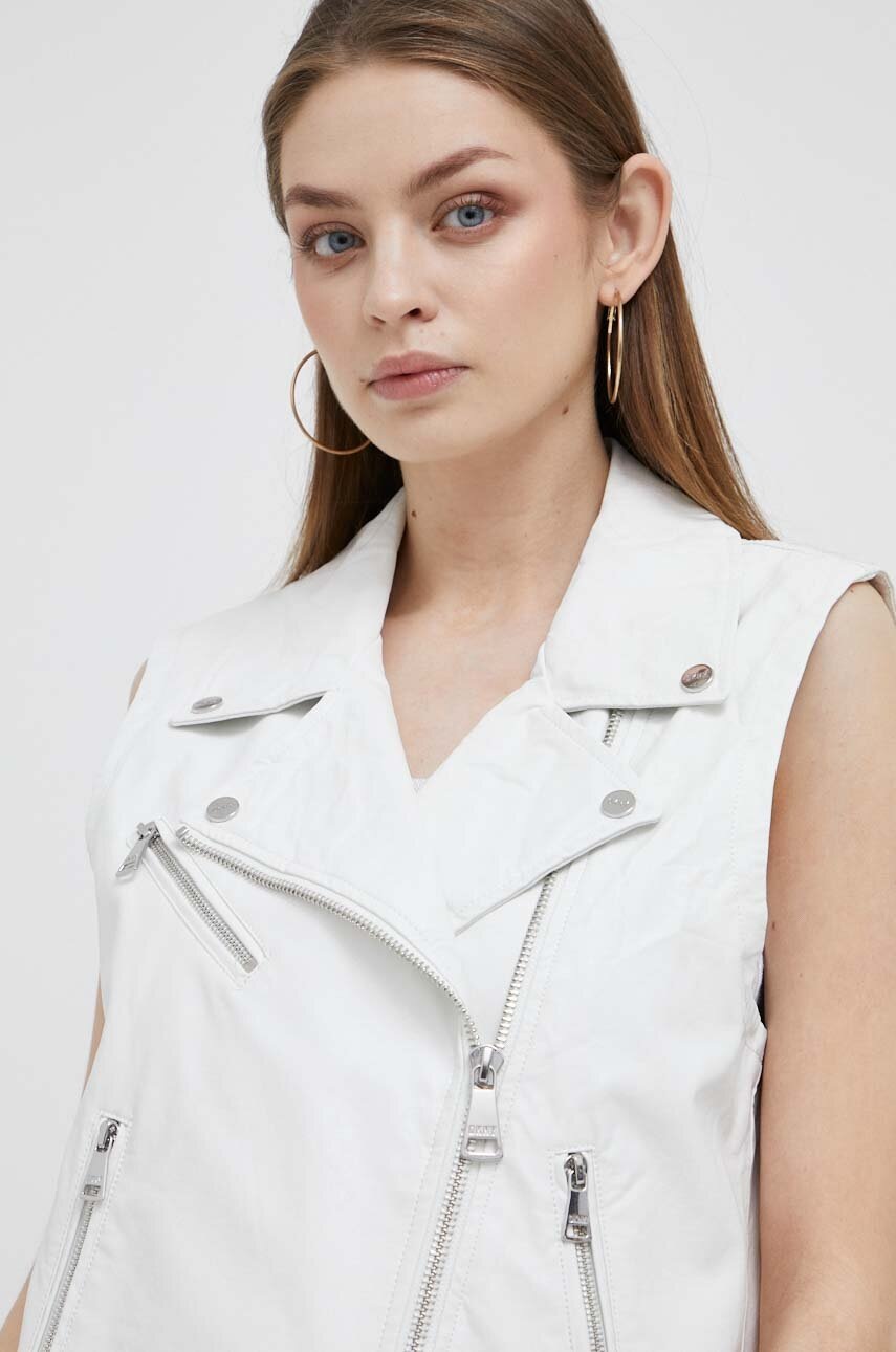 Αμάνικο μπουφάν DKNY χρώμα: άσπρο φωτογραφία