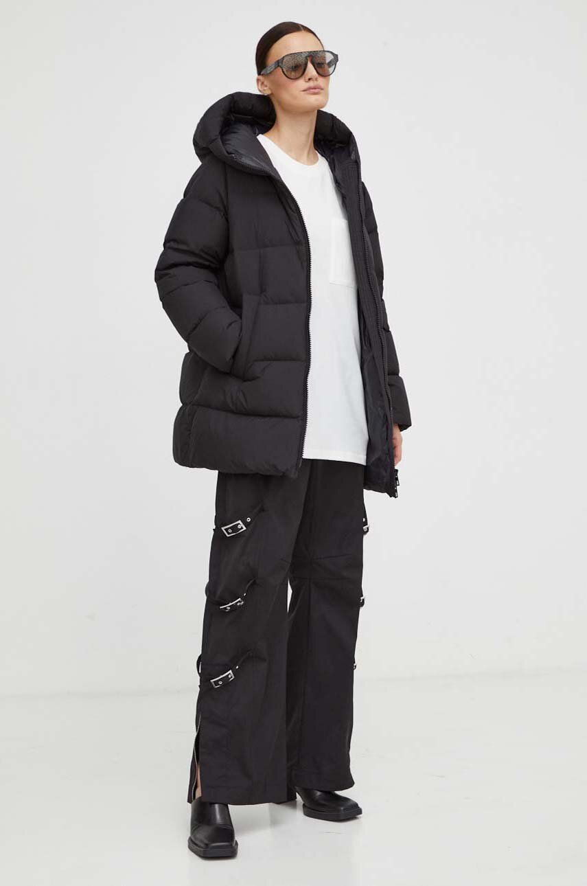 Péřová bunda Marc O′Polo dámská, černá barva, zimní, oversize - černá - Hlavní materiál: 100 % Polye