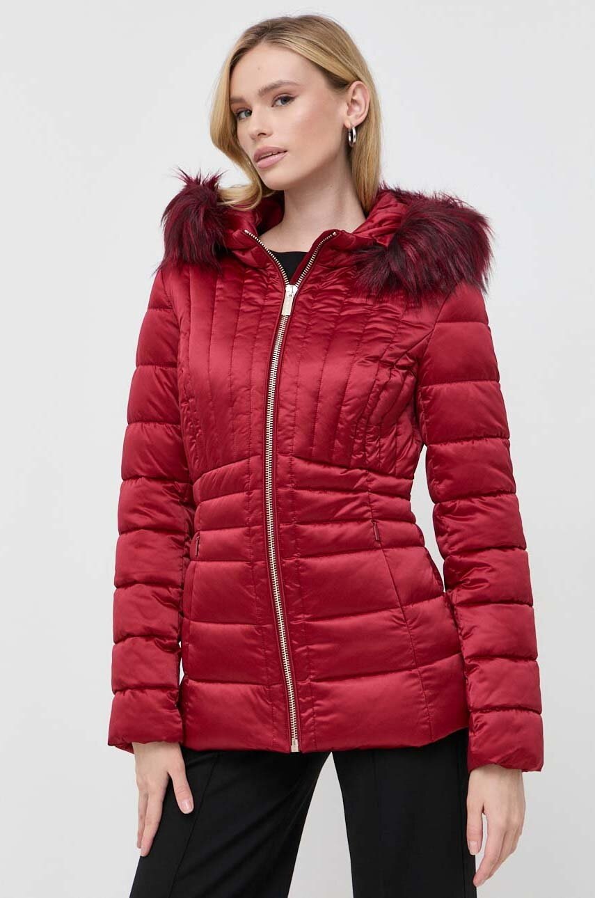 

Яке Marciano Guess в червено зимен модел, Червен
