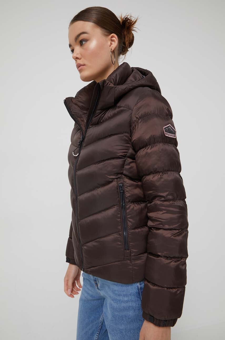 

Куртка Superdry жіноча колір коричневий зимова