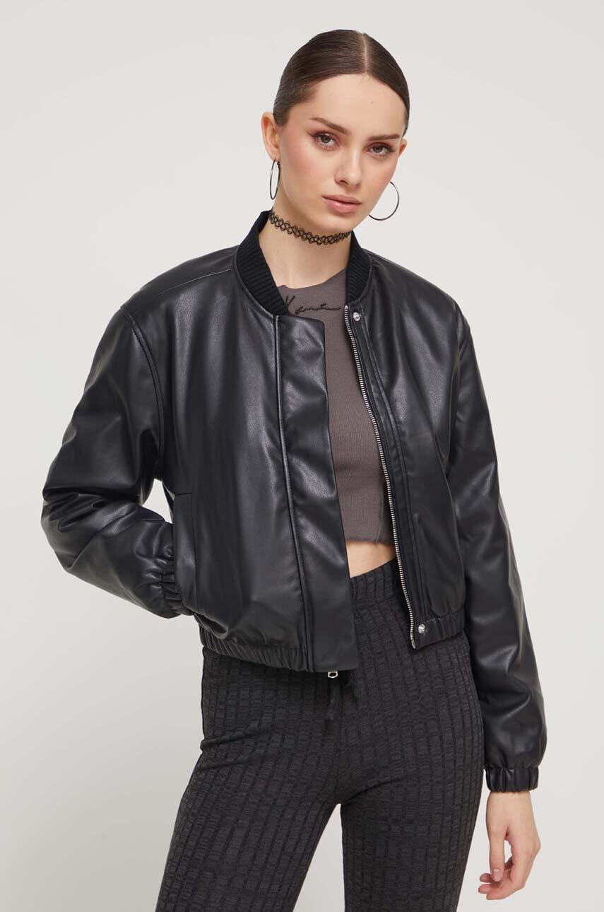 Abercrombie & Fitch Geaca Bomber Femei, Culoarea Negru, De Tranzitie