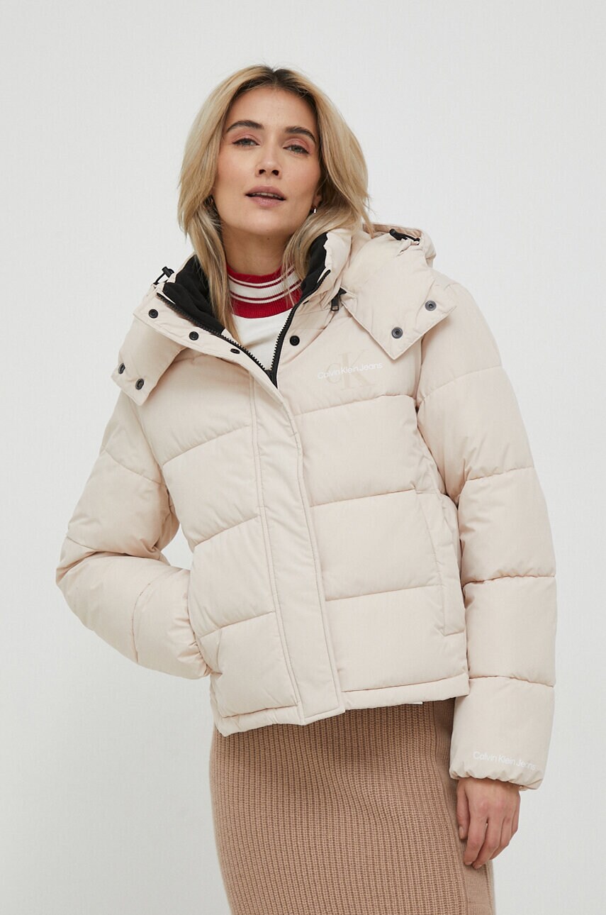

Яке Calvin Klein Jeans в бежово зимен модел, Бежов
