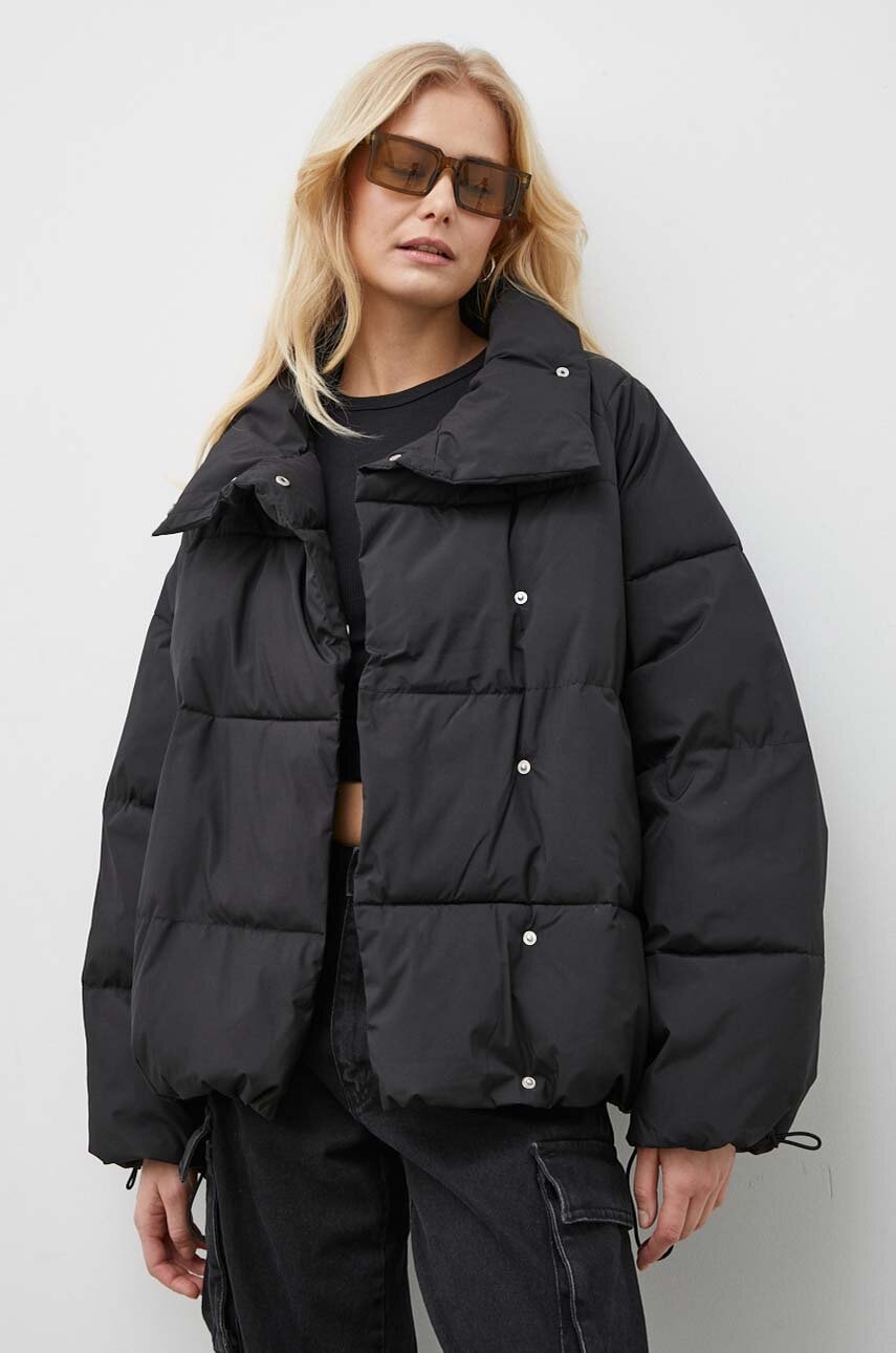 Așteaptă imaginea pentru produs