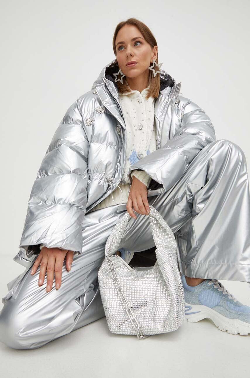 

Куртка Stine Goya жіноча колір срібний зимова oversize