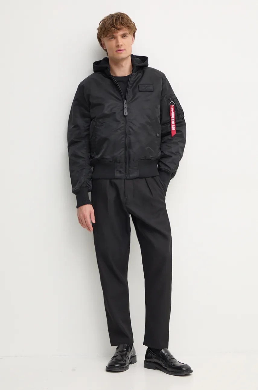 Куртка-бомбер Alpha Industries MA-1 ZH Back Print мужская цвет чёрный зимняя Куртка-бомбер Alpha Industries MA-1 ZH Back Print мужская цвет чёрный зимняя