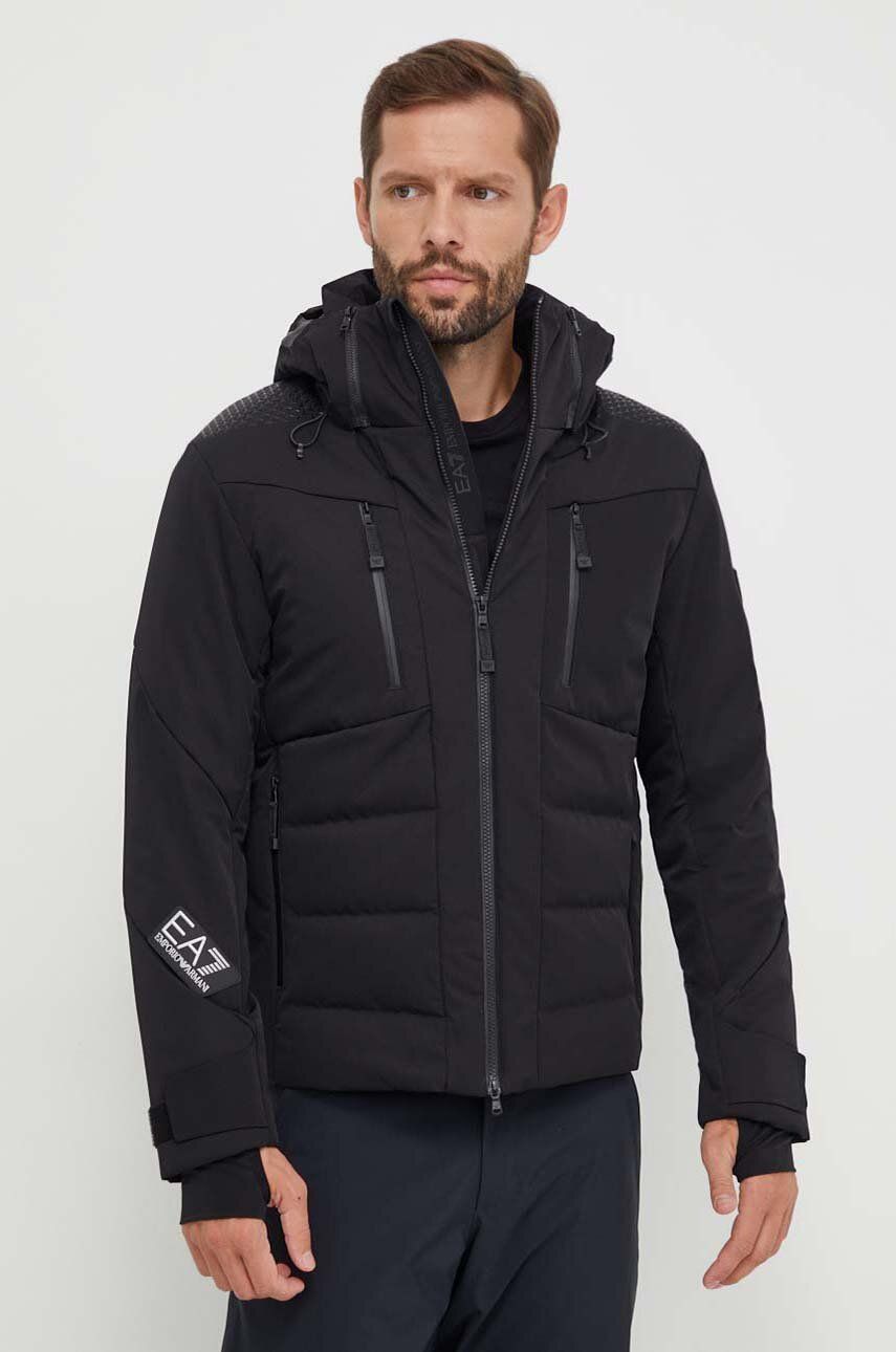 Péřová lyžařská bunda EA7 Emporio Armani černá barva - černá - Výplň: 80 % Kachní chmýří