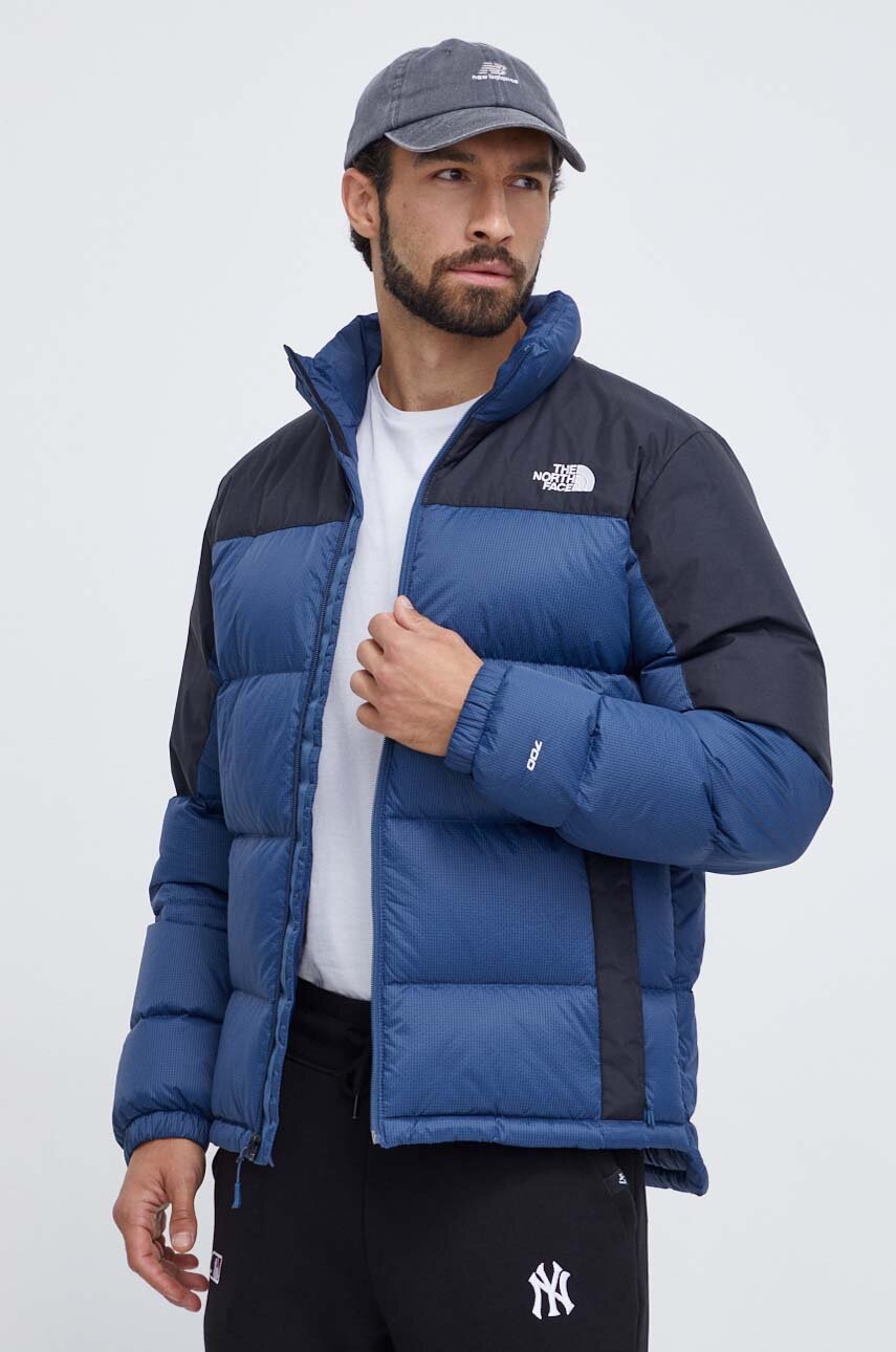 

Пухено яке The North Face в тъмносиньо зимен модел, Тъмносин
