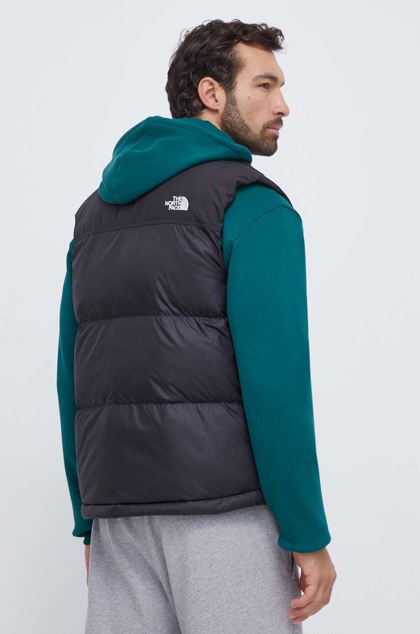 Prsluk The North Face Saikuru Vest Za Muškarce, Boja: Crna, Zimu, NF0A853JJK31