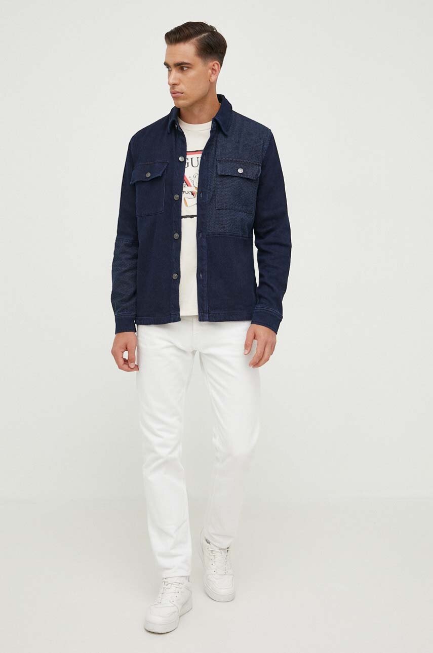 Πουκάμισο Guess χρώμα: ναυτικό μπλε φωτογραφία