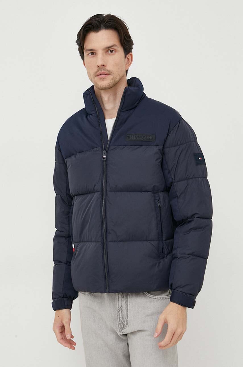 

Яке Tommy Hilfiger в тъмносиньо зимен модел, Тъмносин