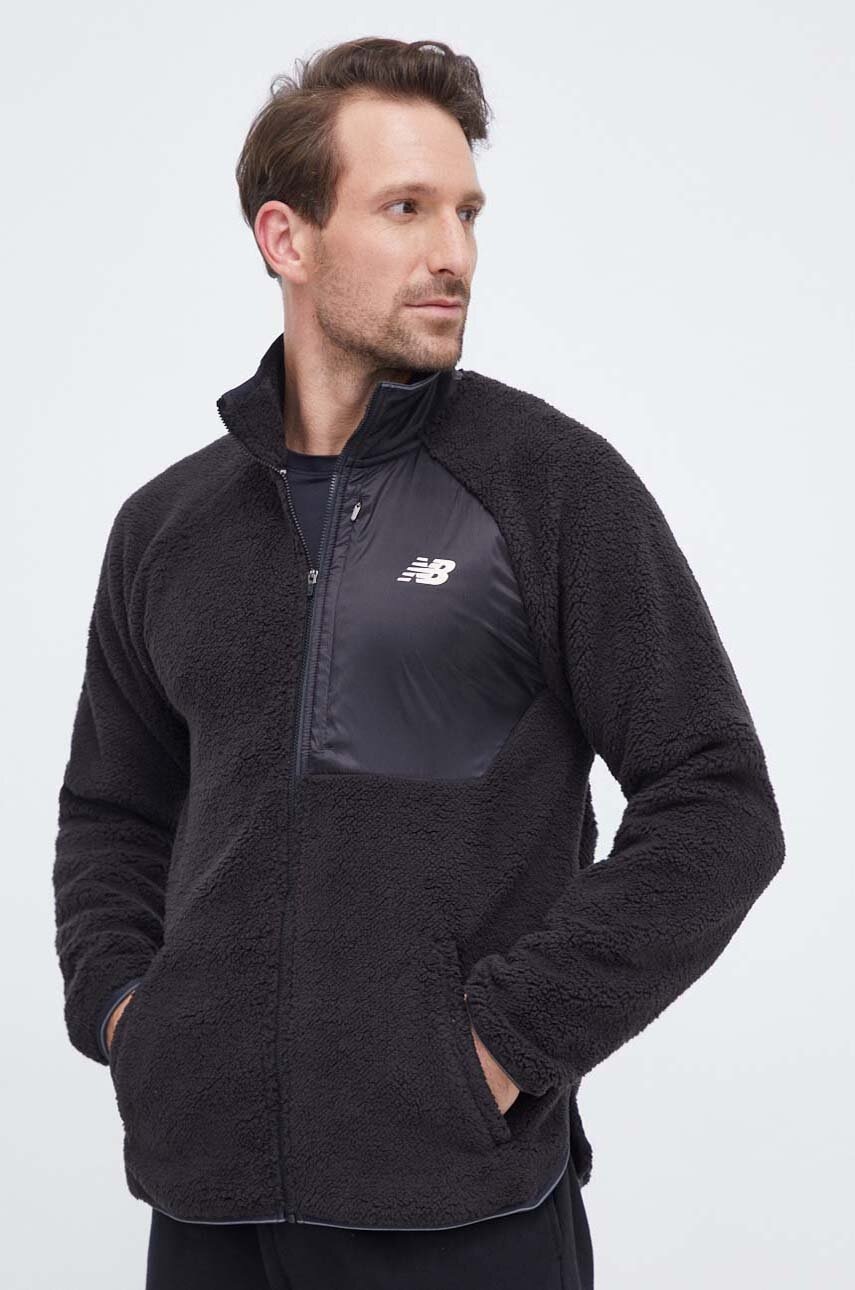 

Суичър New Balance в черно с изчистен дизайн, Черен