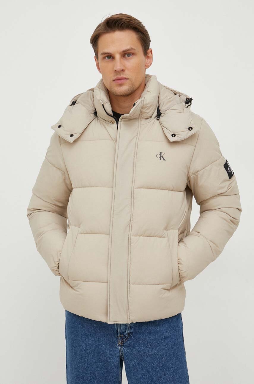 

Яке Calvin Klein Jeans в бежово зимен модел, Бежов