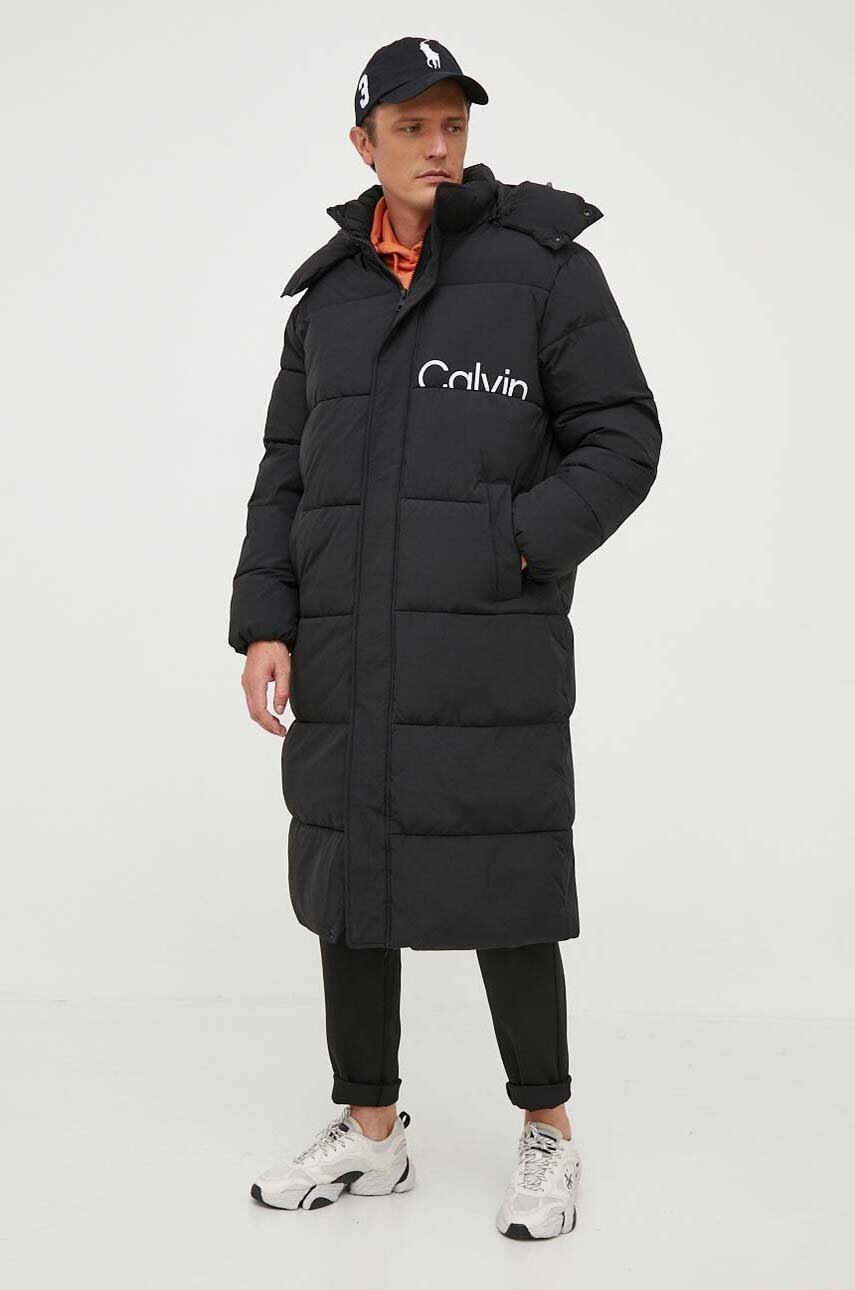 

Яке Calvin Klein Jeans в черно зимен модел, Черен