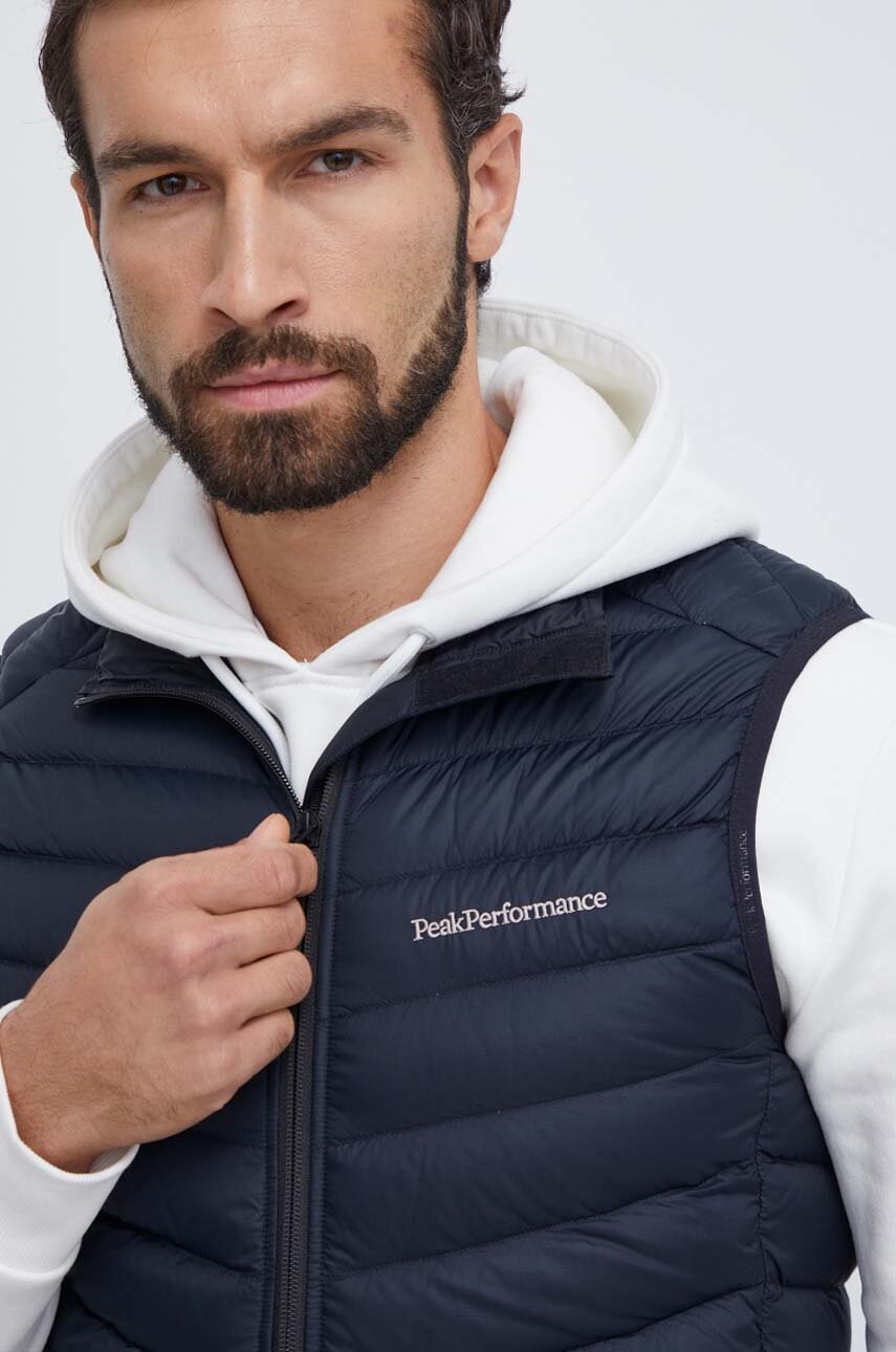 Αμάνικο από πούπουλα Peak Performance ανδρικά, χρώμα: μαύρο φωτογραφία