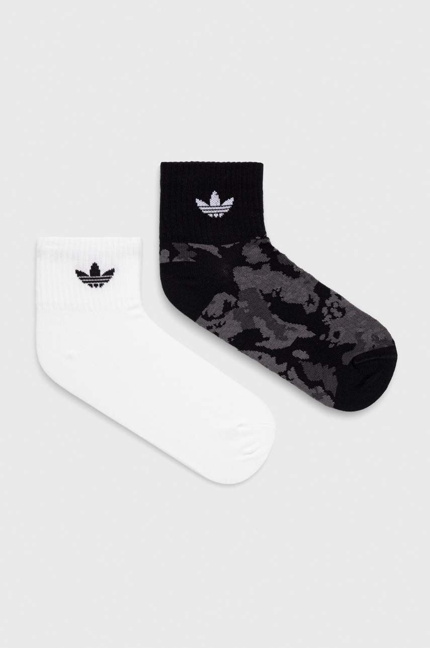 Levně Ponožky adidas Originals černá barva