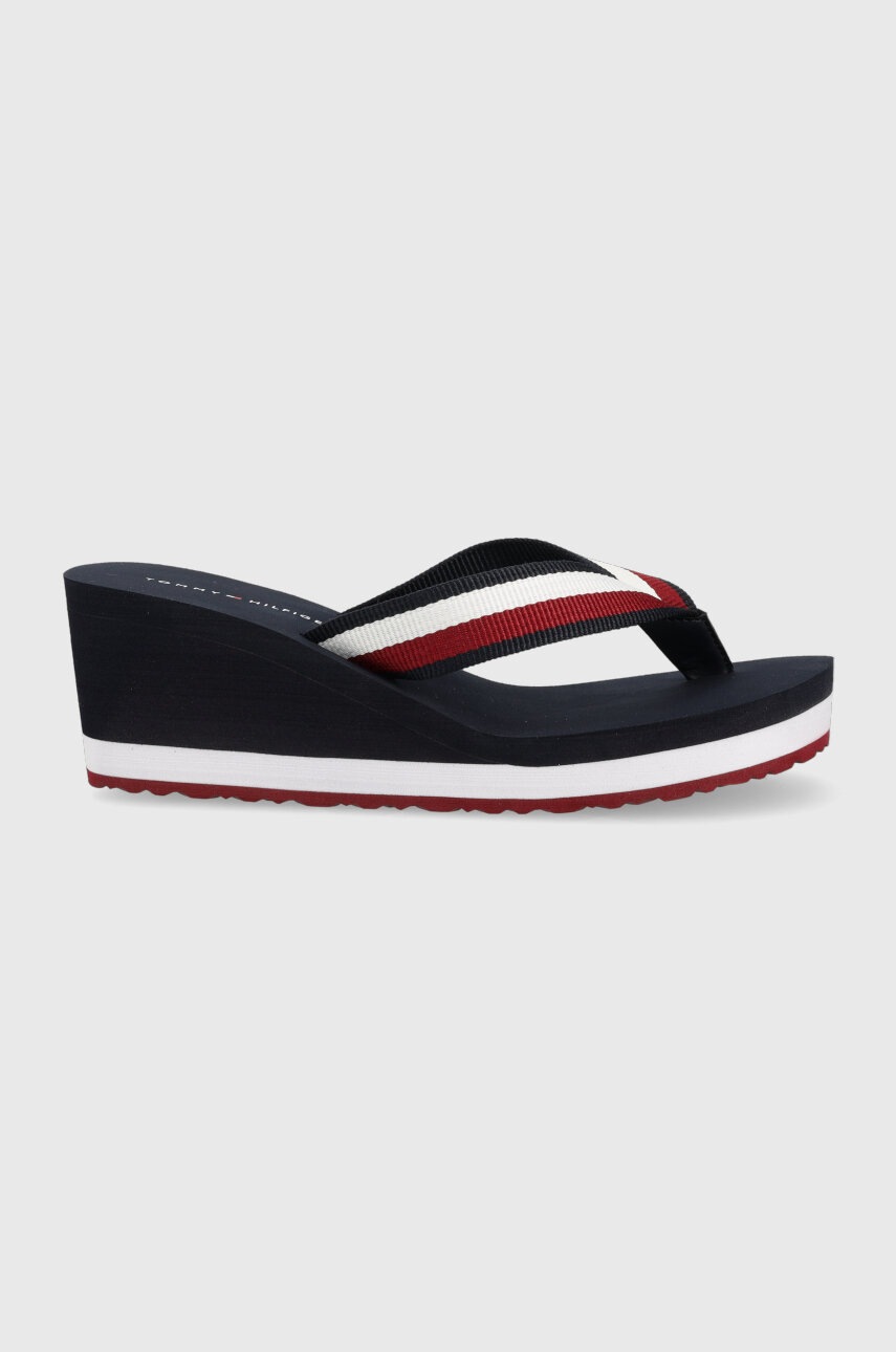 

В'єтнамки Tommy Hilfiger ESSENTIAL CORP жіночі колір синій на танкетці FW0FW07263