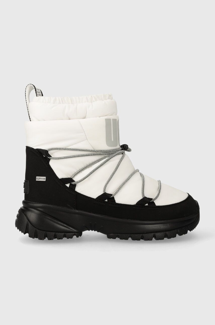 UGG cizme de iarna Yose Puffer Mid culoarea alb, 1131978
