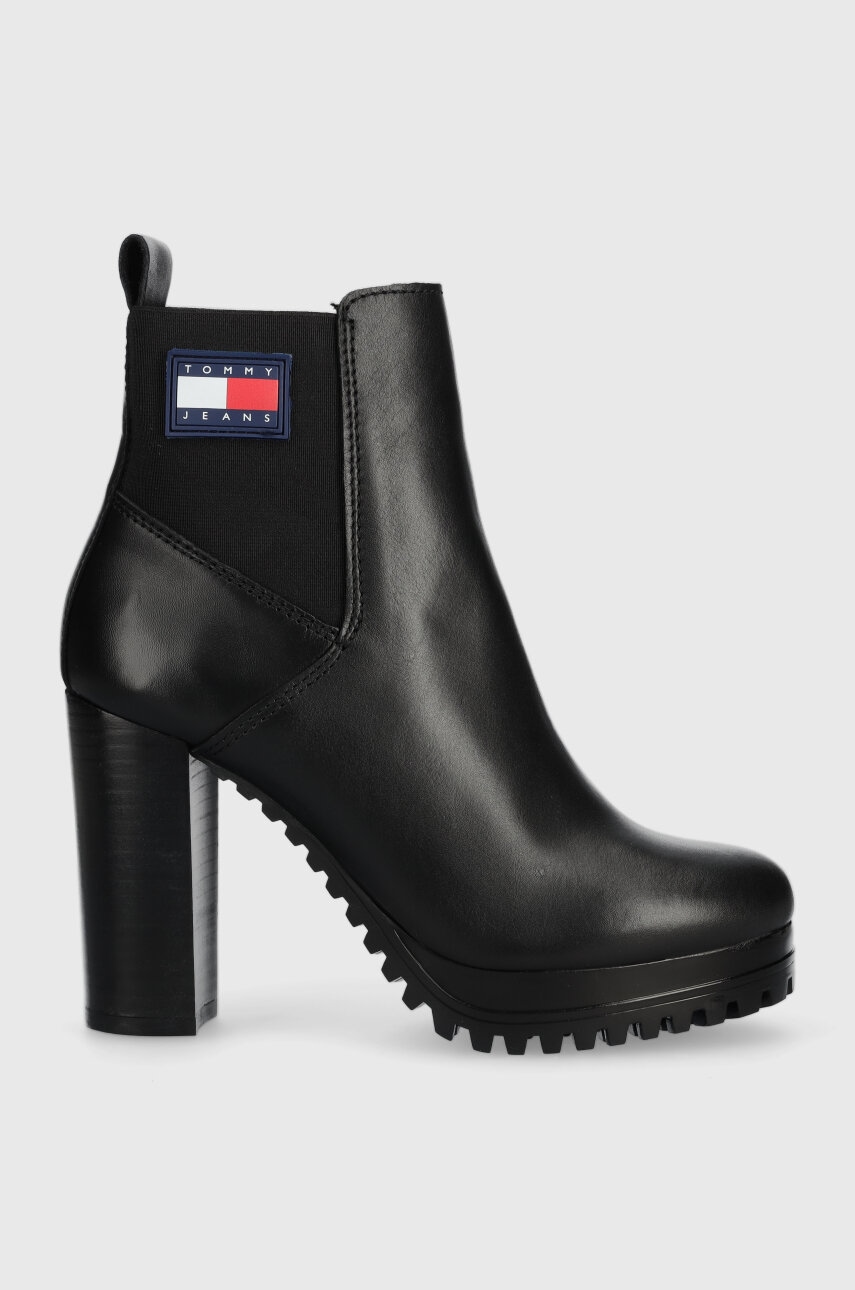 Tommy Jeans cizme de piele TJW NEW ESS HIGH HEEL BOOT femei, culoarea negru, cu toc plat, EN0EN02439