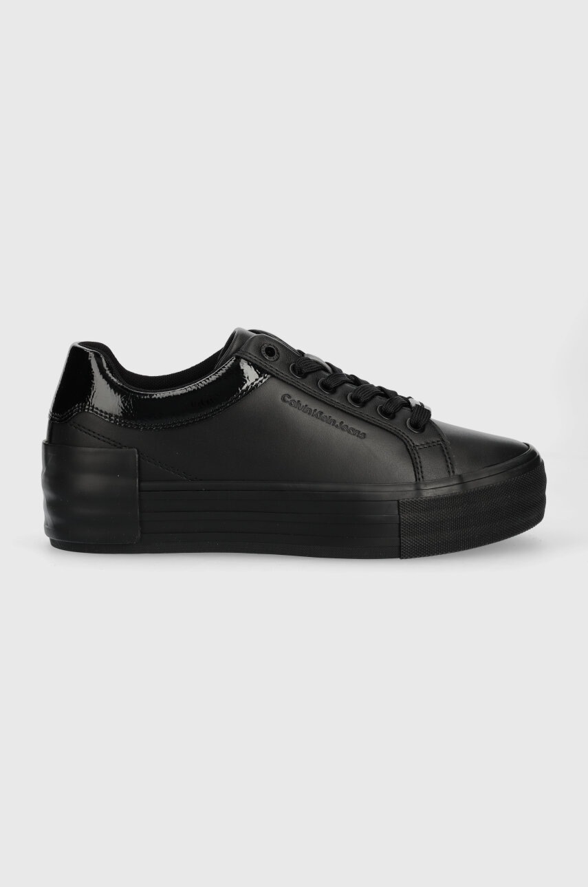 

Кожени маратонки Calvin Klein Jeans BOLD VULC FLATF LOW LACEUP LTH W в черно YW0YW01105, Черен