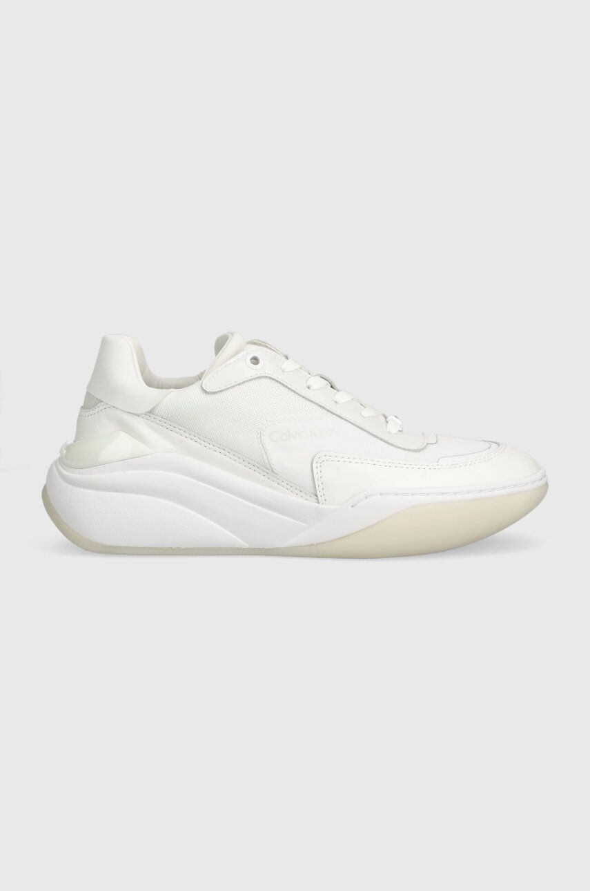 Sneakers boty Calvin Klein CLOUD WEDGE LACE UP bílá barva, HW0HW01647 - bílá - Svršek: Umělá hmota