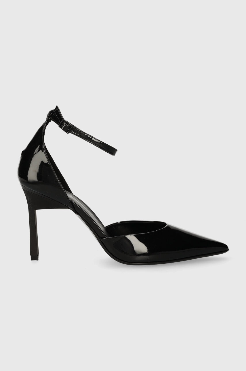 

Кожени обувки с тънък ток Calvin Klein GEO STIL PUMP W ANKL STRP 90-PAT в черно HW0HW01826, Черен