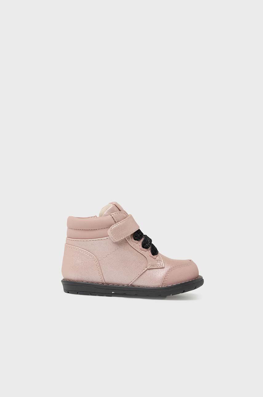 Levně Dětské boty Mayoral růžová barva
