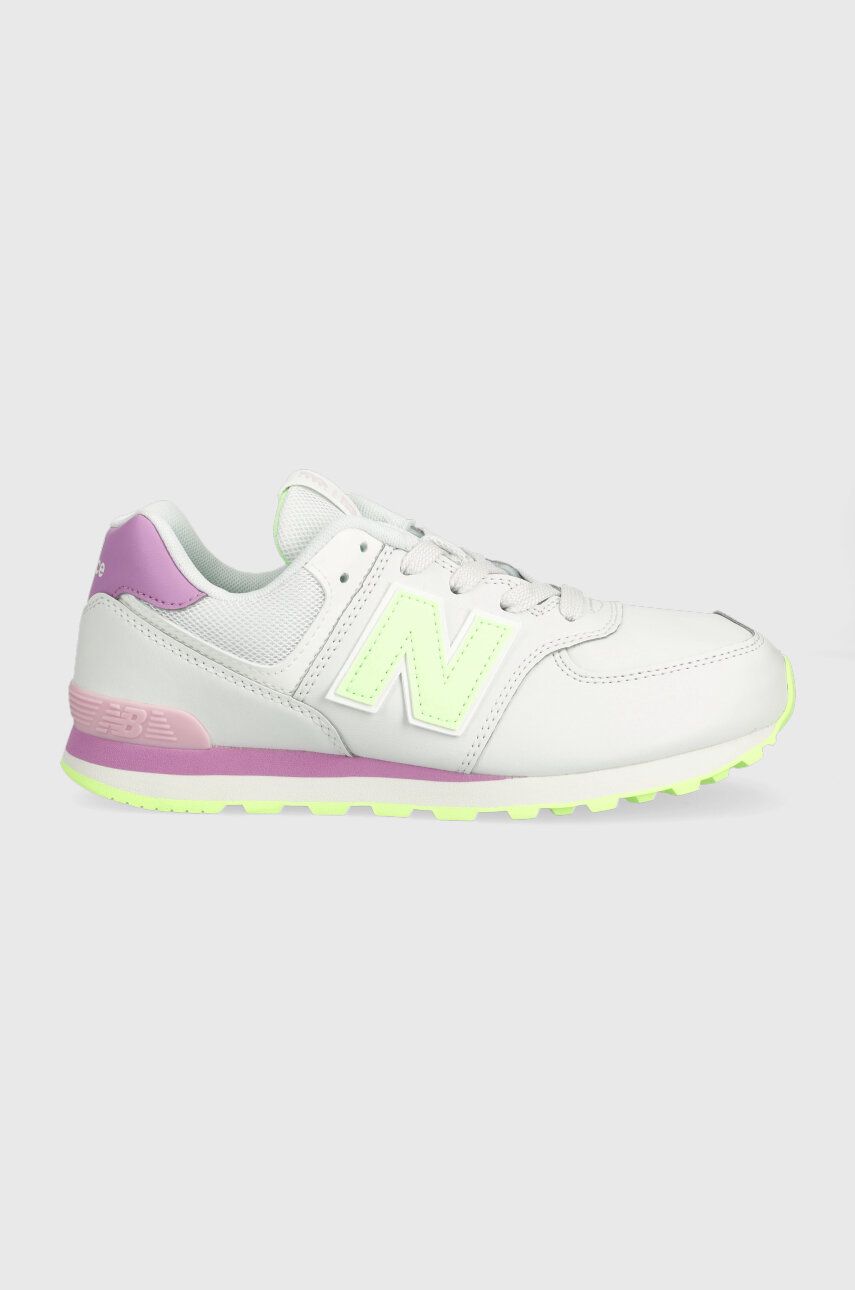 Levně Dětské sneakers boty New Balance GC574CX bílá barva
