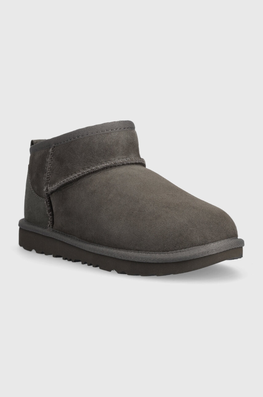 Детские замшевые сапоги UGG KIDS CLASSIC ULTRA MINI цвет серый в Луцке Детские замшевые сапоги UGG KIDS CLASSIC ULTRA MINI цвет серый в Луцке