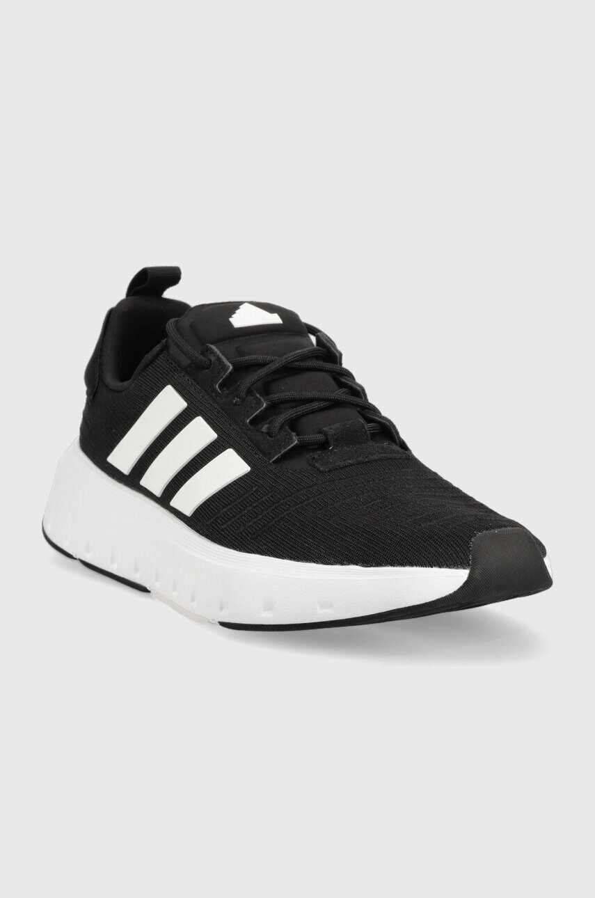 Бігові кросівки adidas Swift Run 23 колір чорний