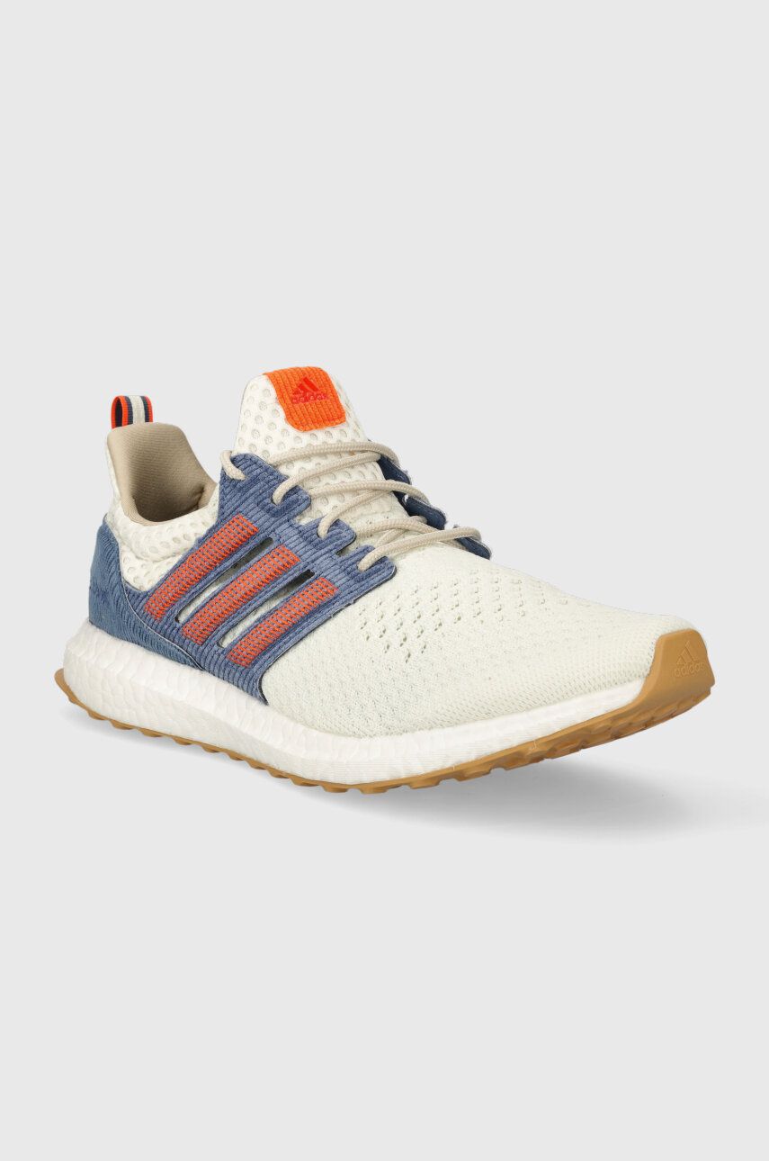 Superge Adidas ULTRABOOST Bela Barva