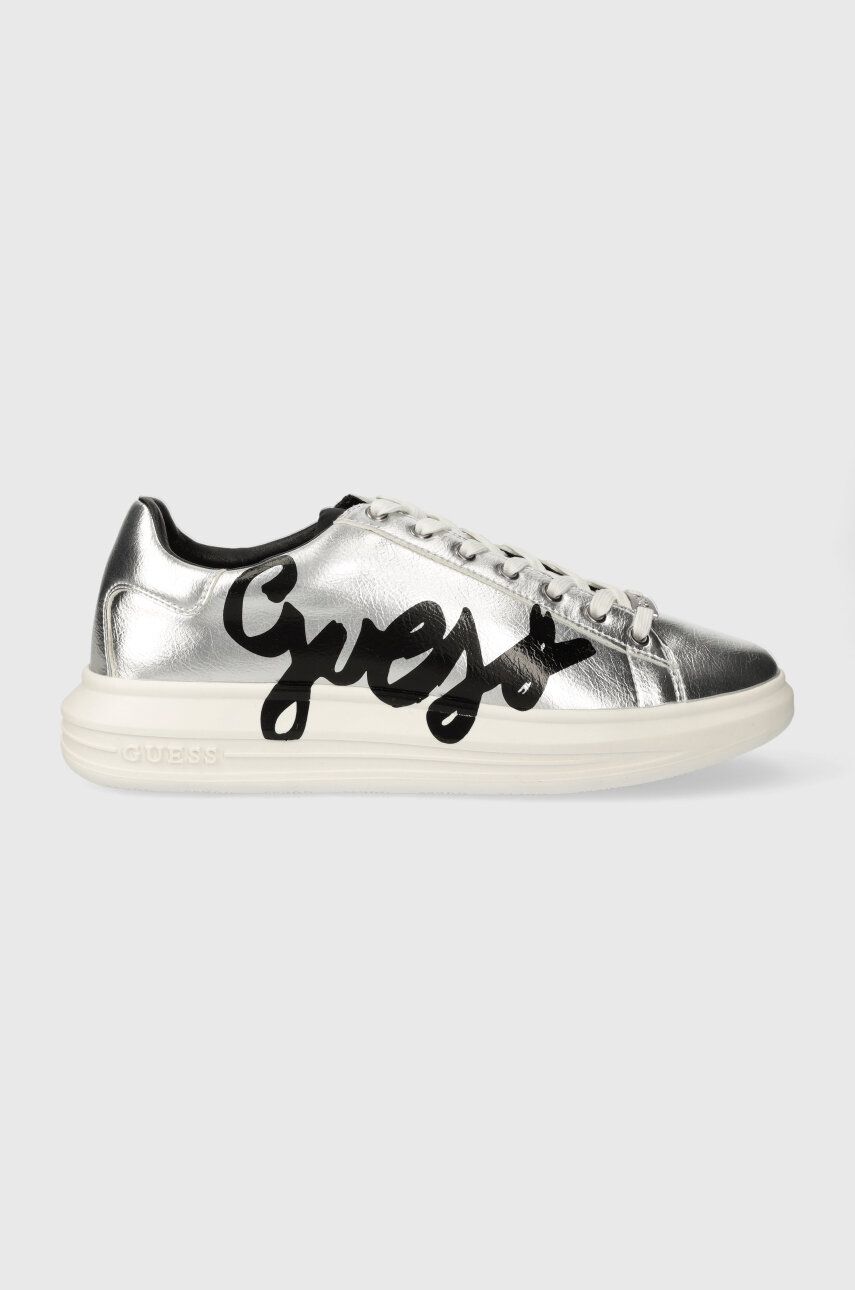 Sneakers boty Guess VIBO stříbrná barva, FM8VIB ELE12 - stříbrná - Svršek: Umělá hmota Vnitřek: