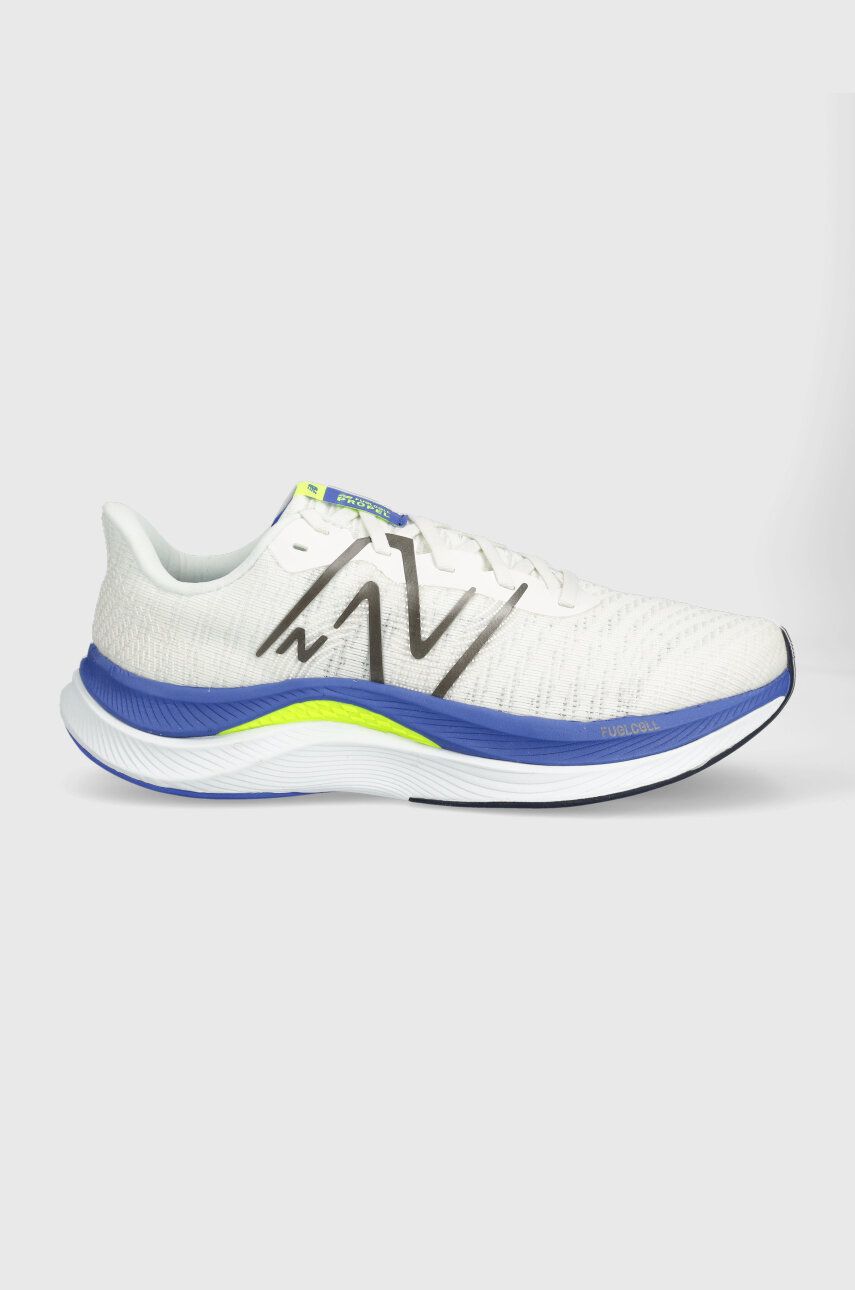 Levně Běžecké boty New Balance MFCPRCW4 bílá barva