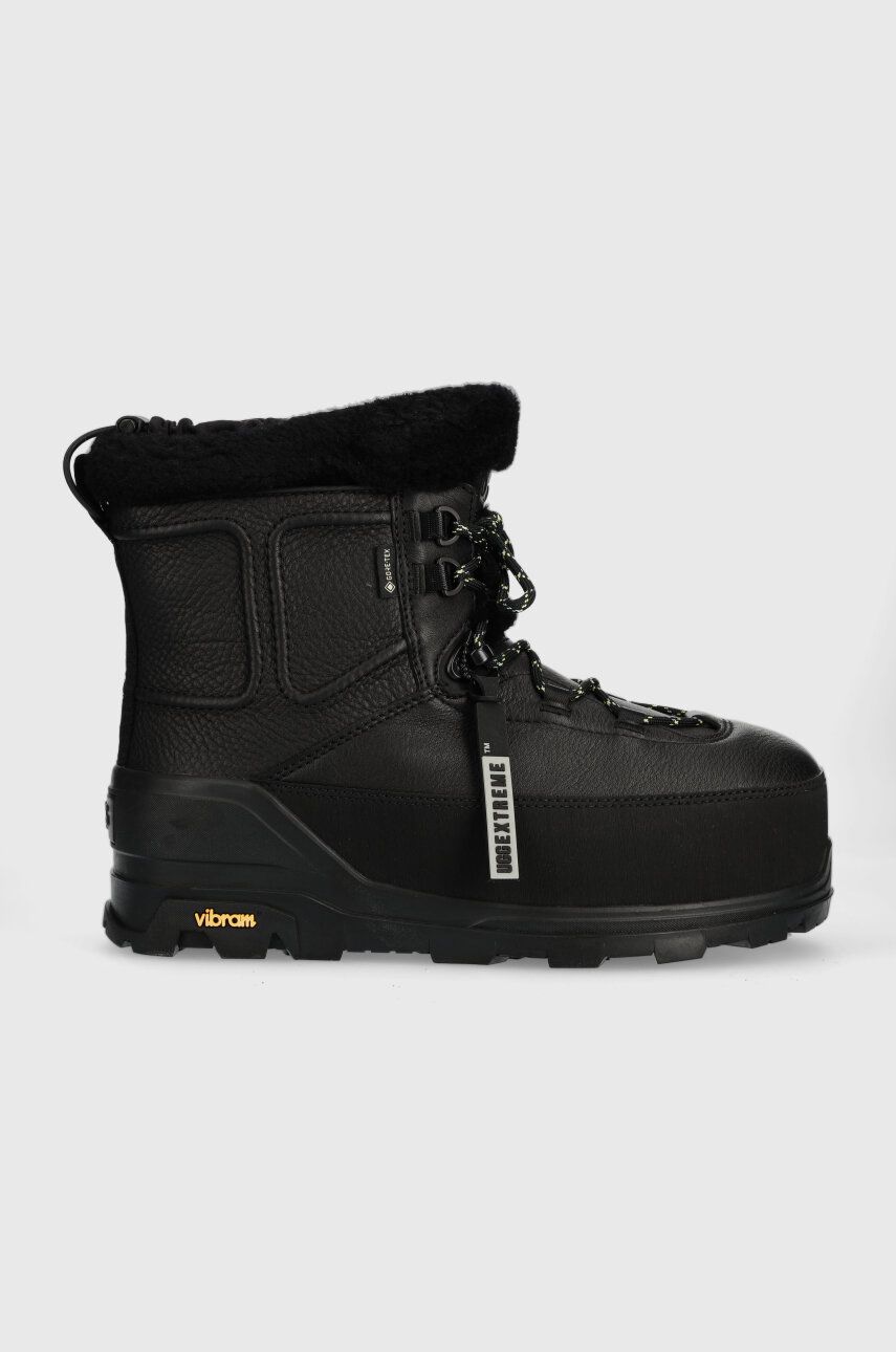 Levně Sněhule UGG Shasta Boot Mid černá barva, 1151870