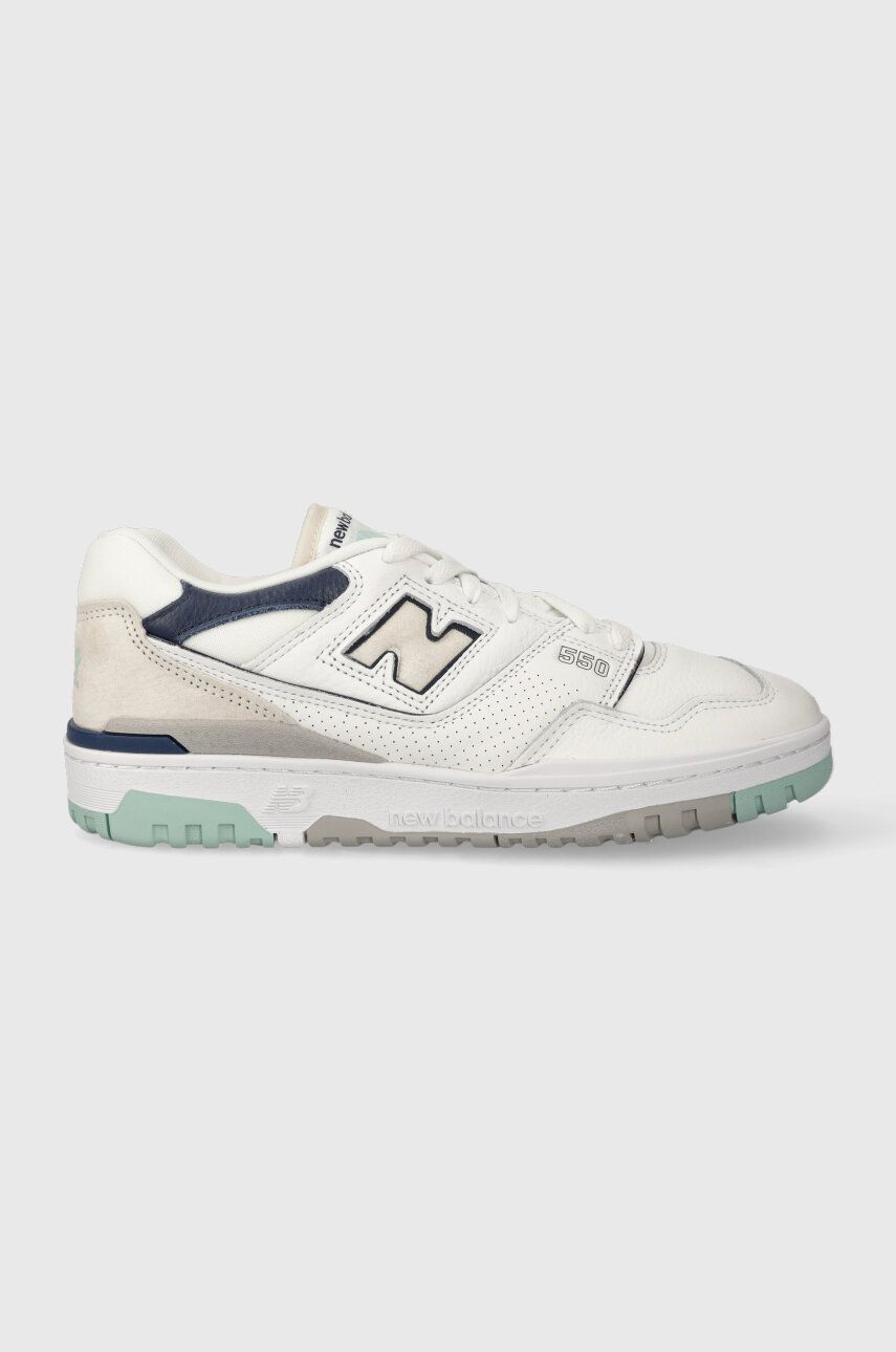 Levně Kožené sneakers boty New Balance BB550WCA bílá barva