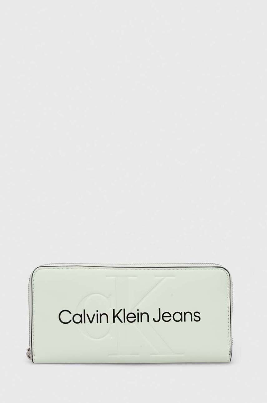 Levně Peněženka Calvin Klein Jeans zelená barva, K60K607634