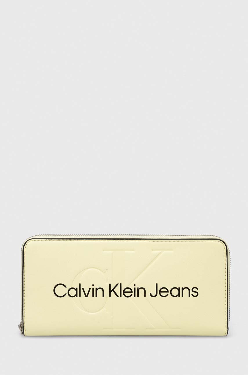 

Портмоне Calvin Klein Jeans дамски в жълто, Жълт