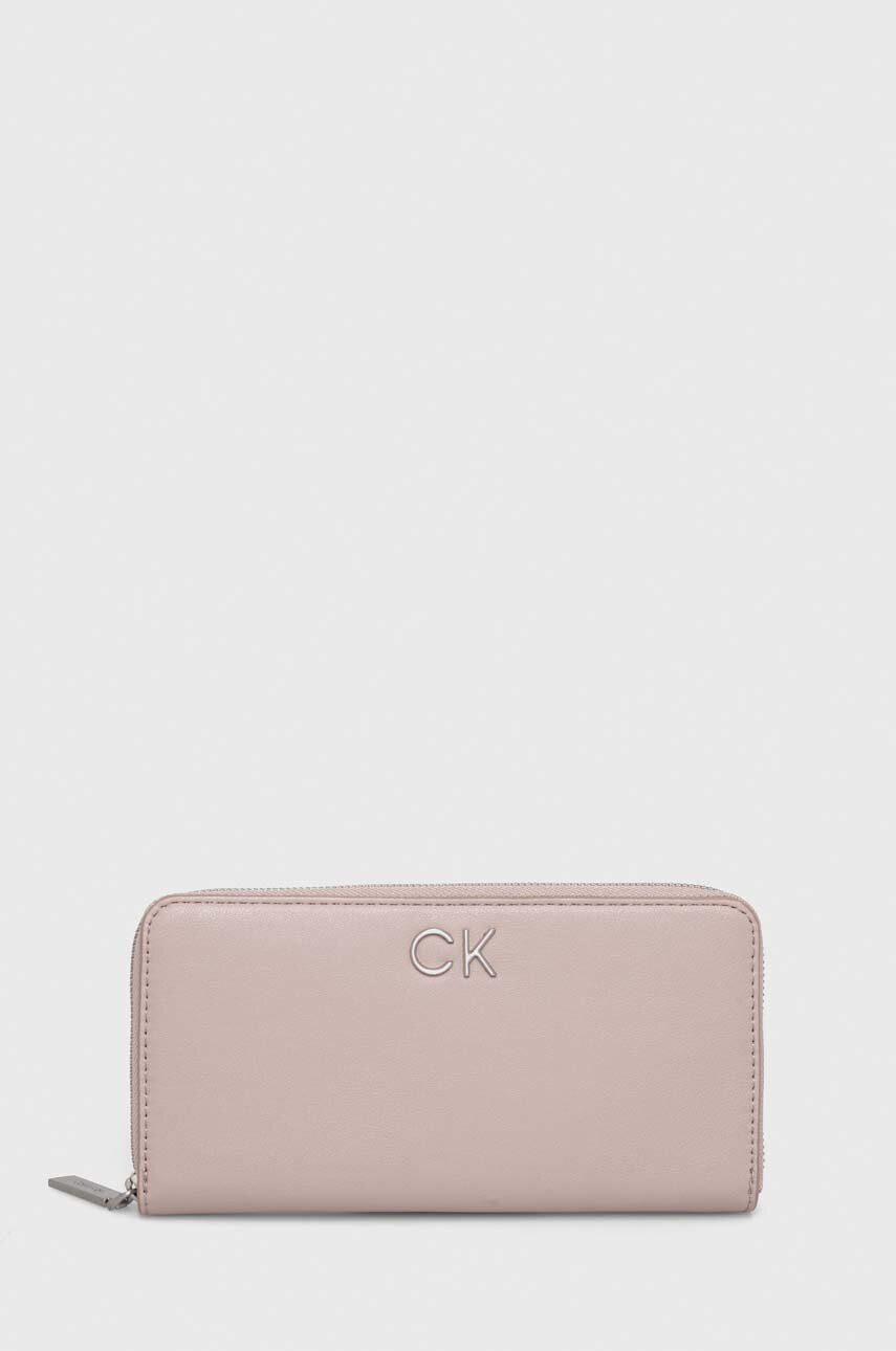 

Портмоне Calvin Klein дамски в бежово, Бежов