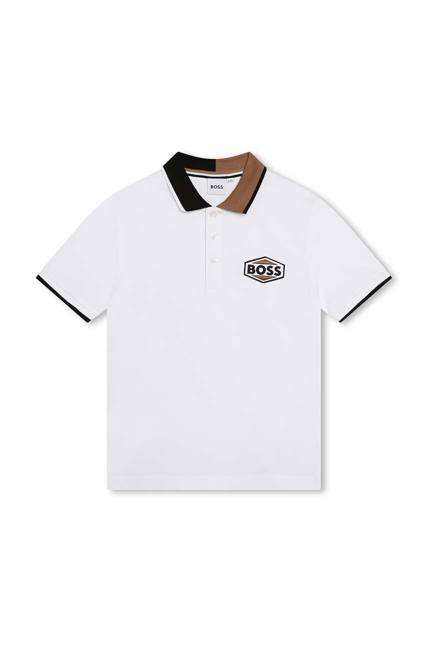 Детское хлопковое поло BOSS цвет белый с аппликацией Детское хлопковое поло BOSS цвет белый с аппликацией