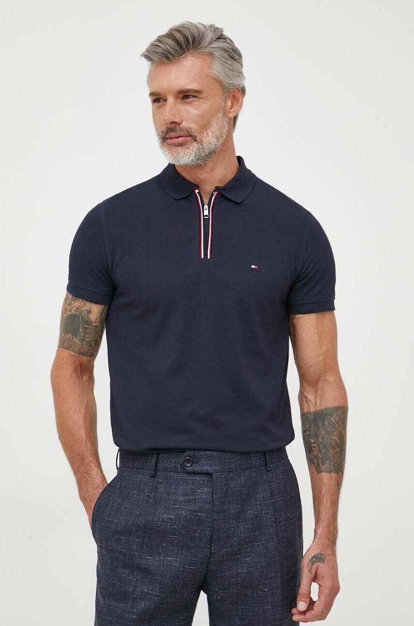 

Памучна тениска с яка Tommy Hilfiger в тъмносиньо с десен, Тъмносин