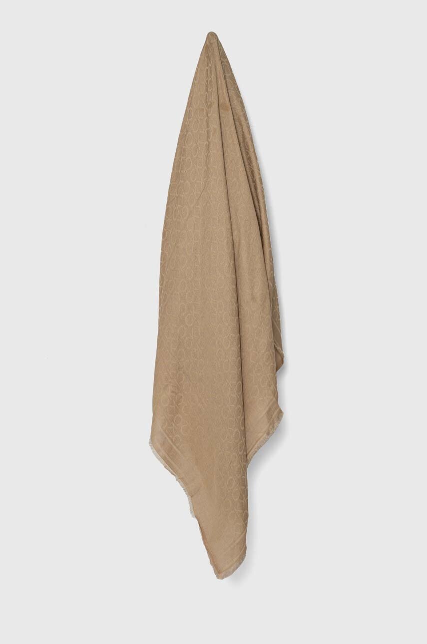 

Тънък шал Calvin Klein в бежово с десен K60K608779, Бежов